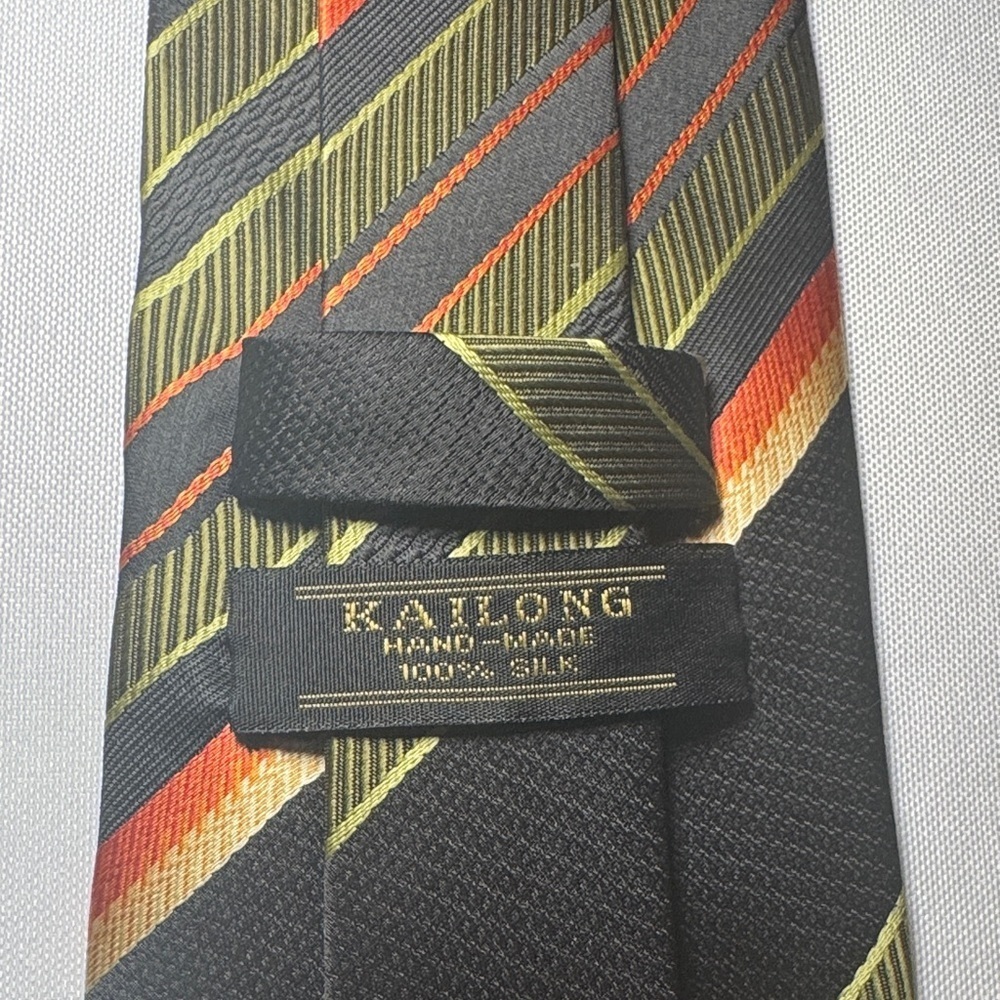 Kailong Silk Handmade Striped Tie - Picture 2 of 11